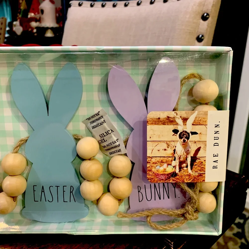 Rae Dunn “ We Believe in The Easter Bunny” Garland